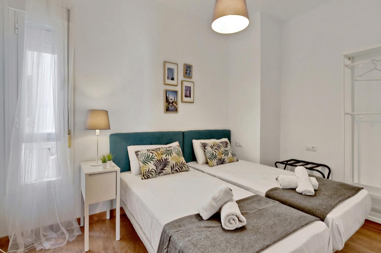 Apartamento Del Parque Flats - Ollerias 3 Málaga Exterior foto